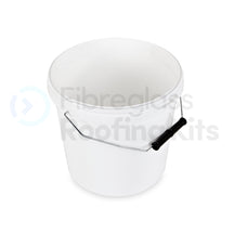 White Plastic Bucket with Wire Handle (5lt)